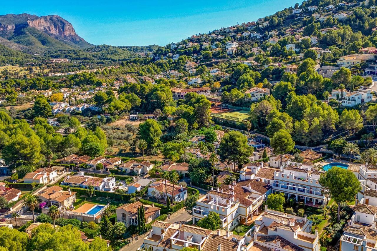 Ruhiges Eckreihenhaus Mit Pool In La Sella Zarzas One Denia Pedreguer Exterior foto