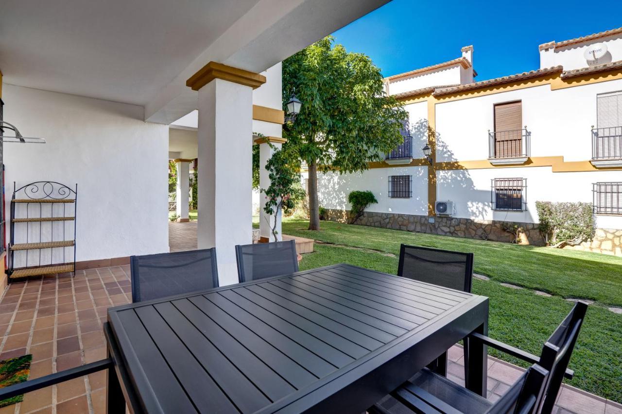 Ruhiges Eckreihenhaus Mit Pool In La Sella Zarzas One Denia Pedreguer Exterior foto