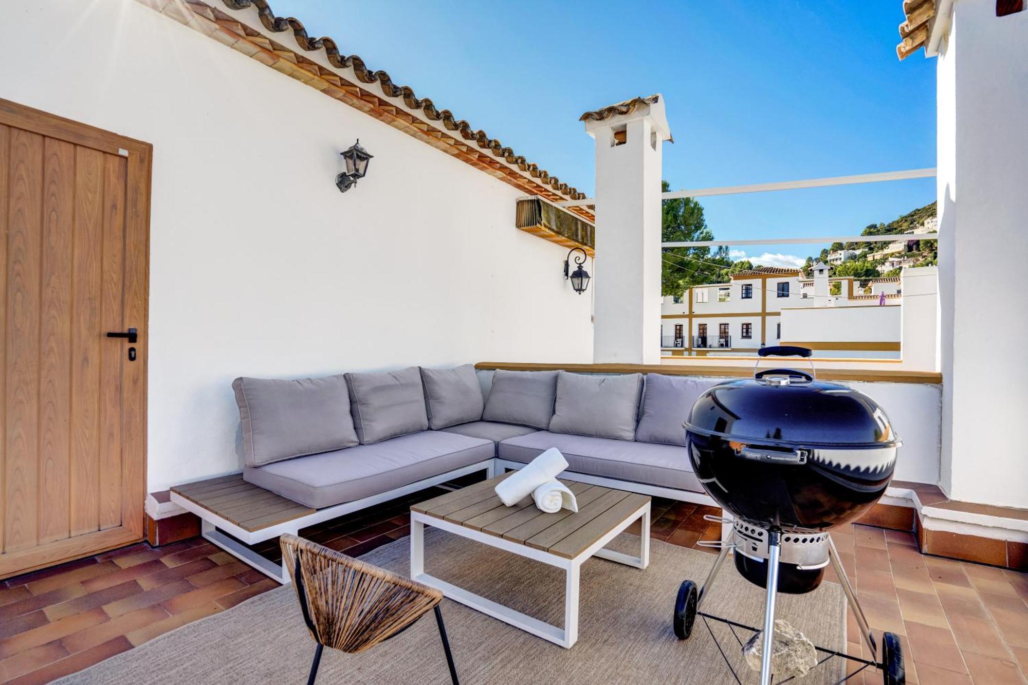 Ruhiges Eckreihenhaus Mit Pool In La Sella Zarzas One Denia Pedreguer Exterior foto
